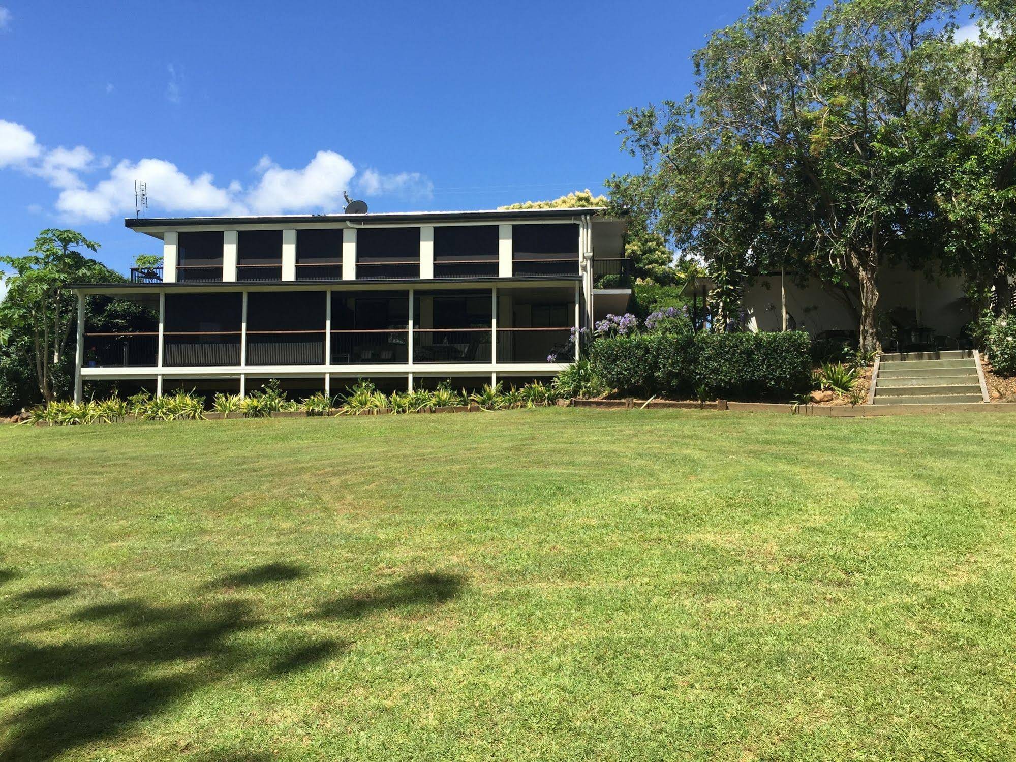 Mapleton Falls Accommodation
