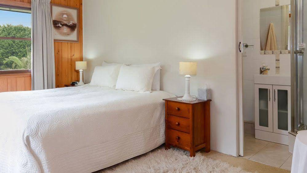 Peppertree Cottage Bed And Breakfast