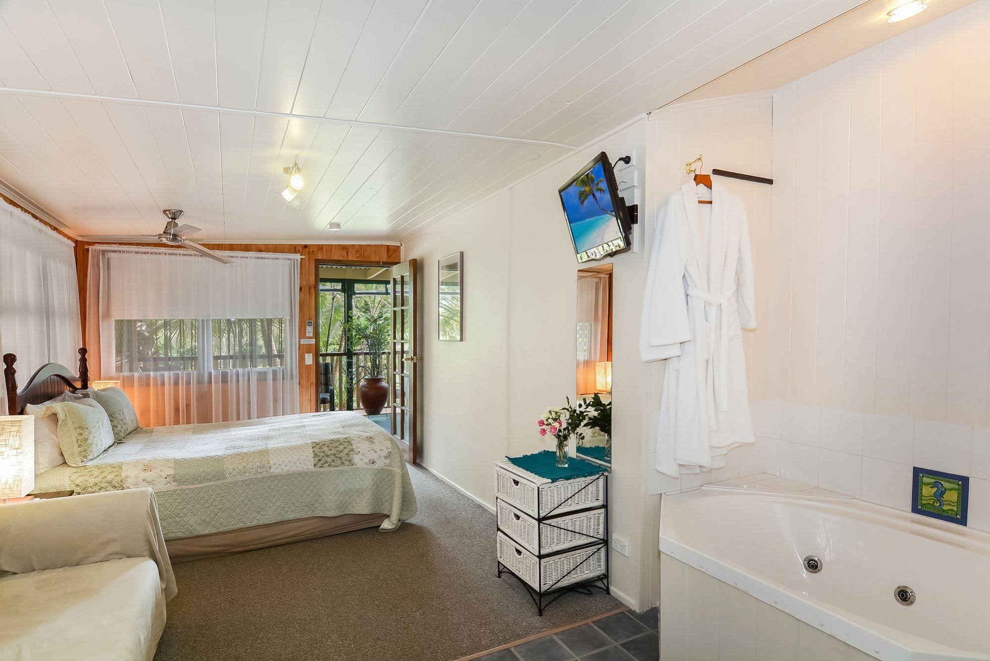 Peppertree Cottage Bed And Breakfast