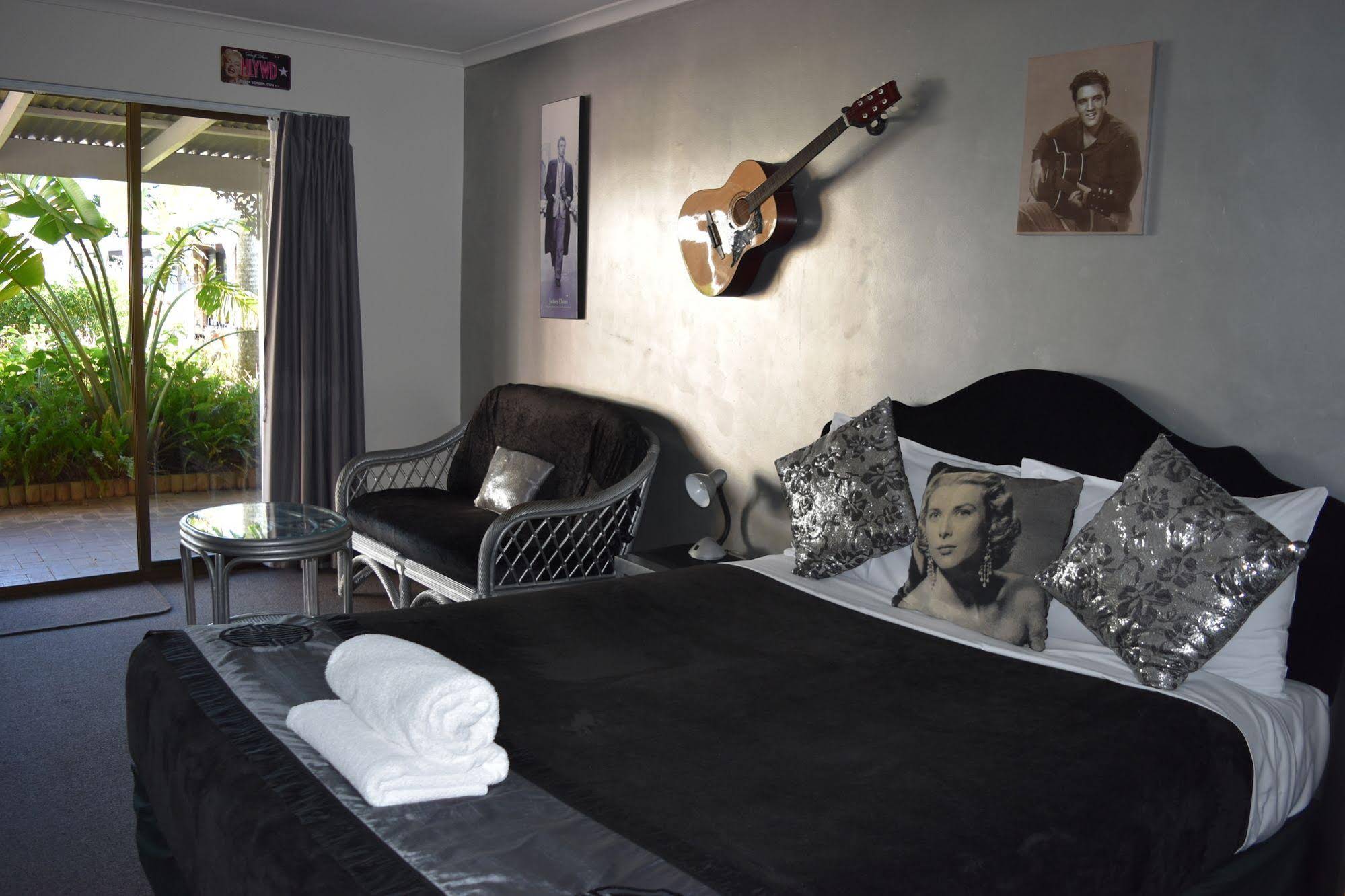 Cotton Tree Beach Motel