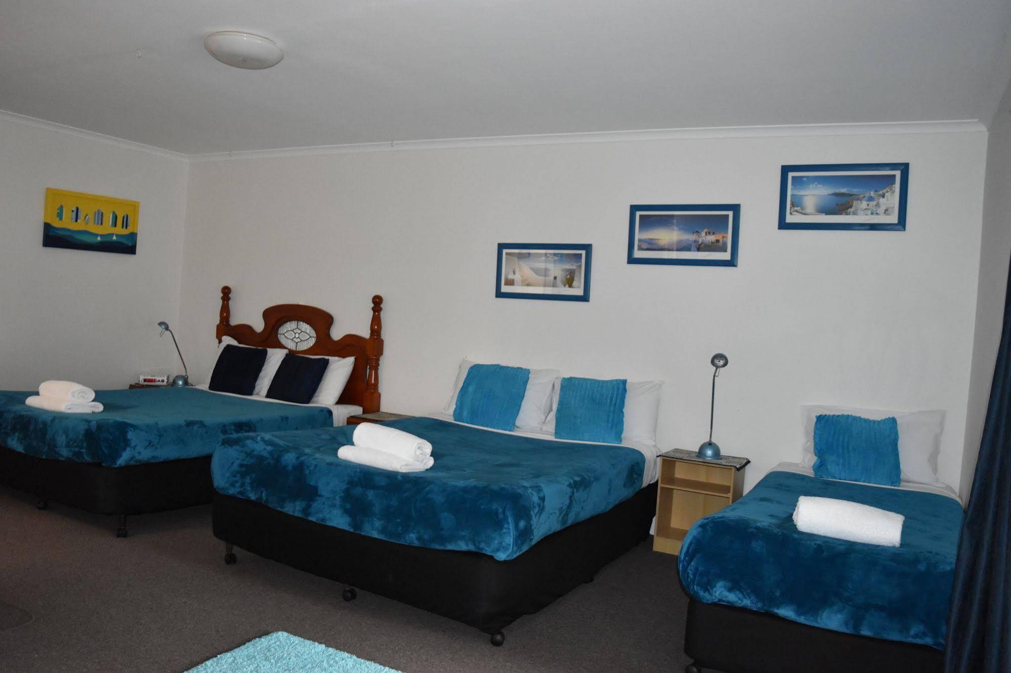 Cotton Tree Beach Motel