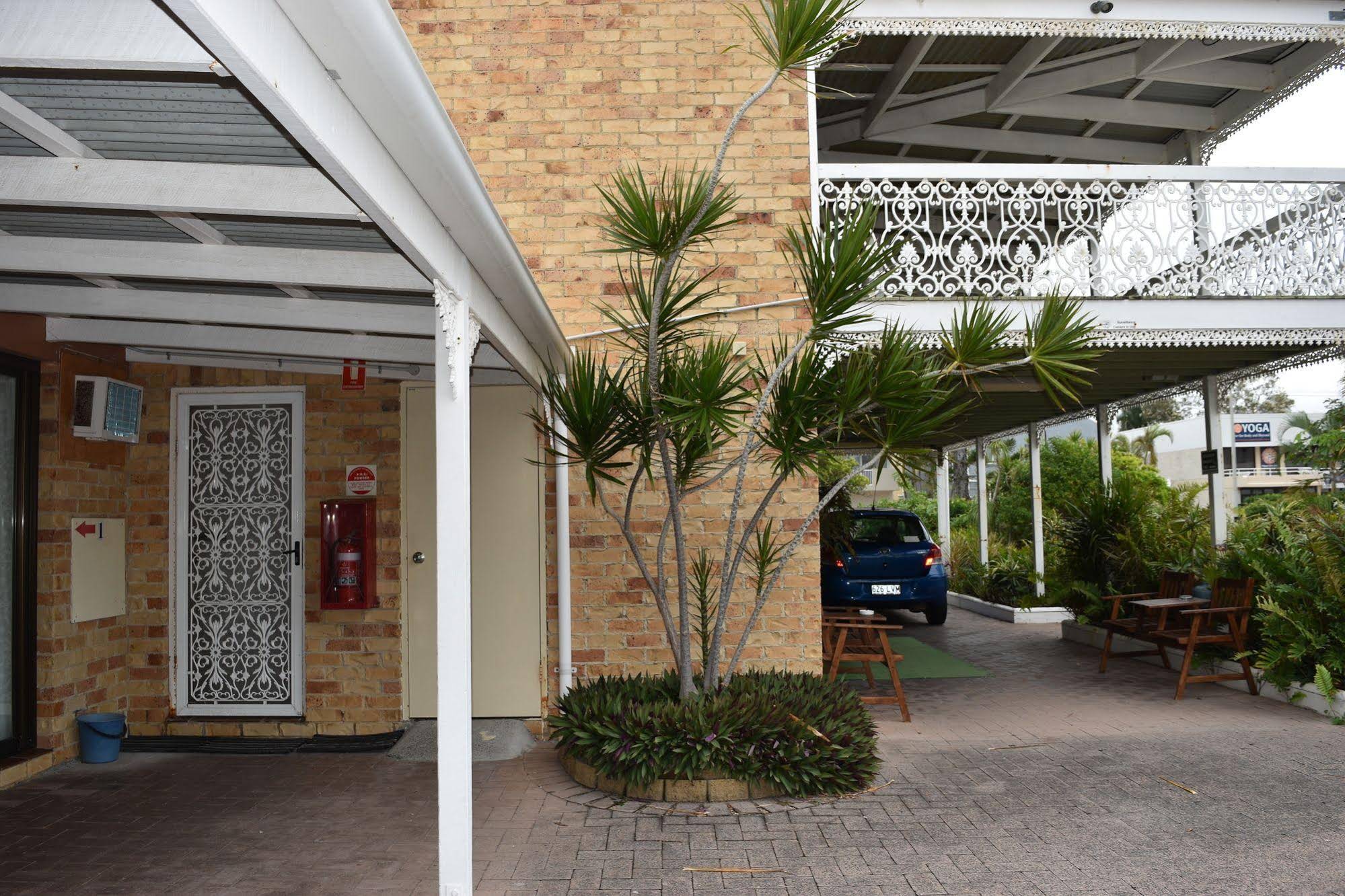 Cotton Tree Beach Motel