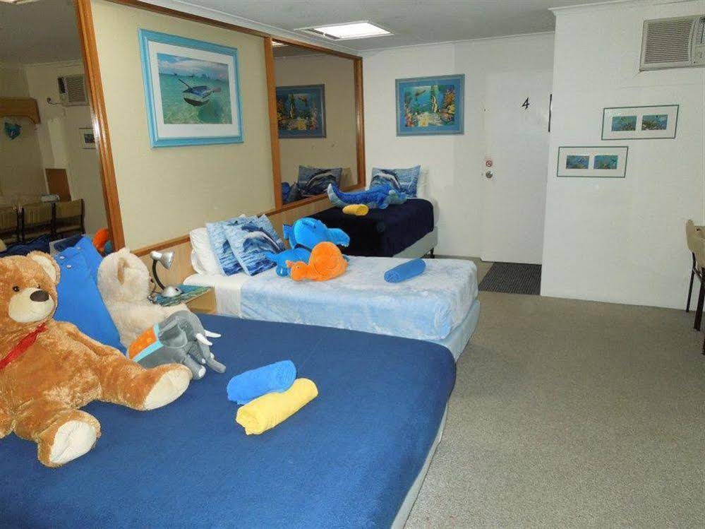 Cotton Tree Beach Motel