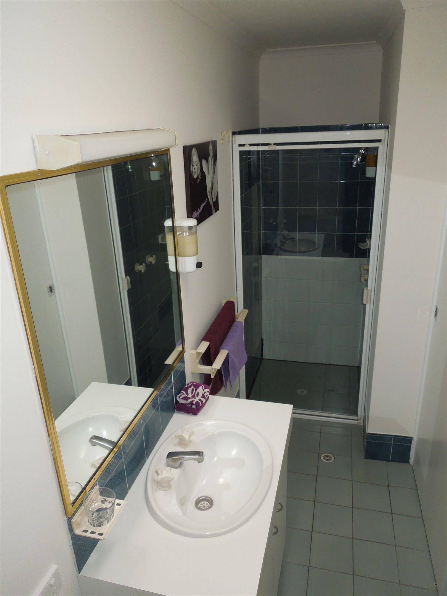 Cotton Tree Beach Motel