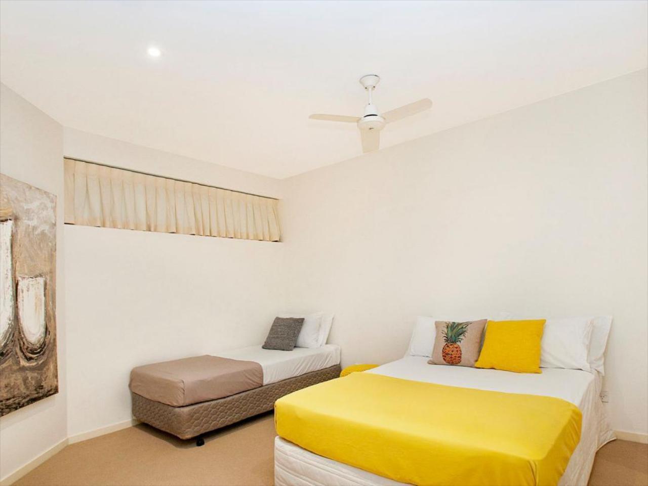 Space Holiday Apartments