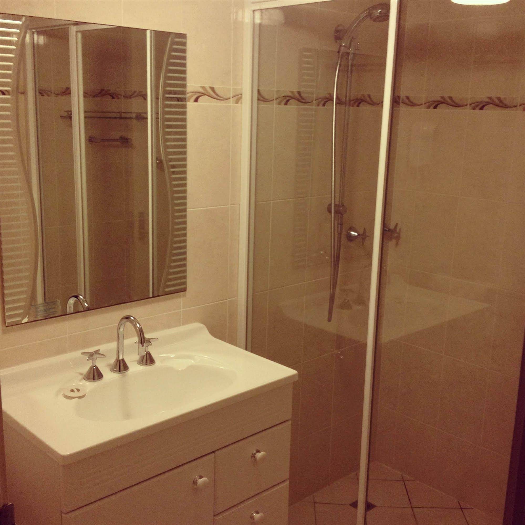 Sundeck Gardens Holiday Apartments