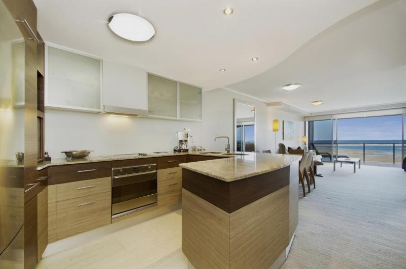 Waves Maroochy River