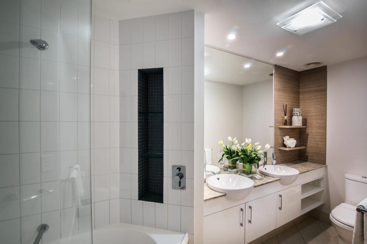 Waves Maroochy River