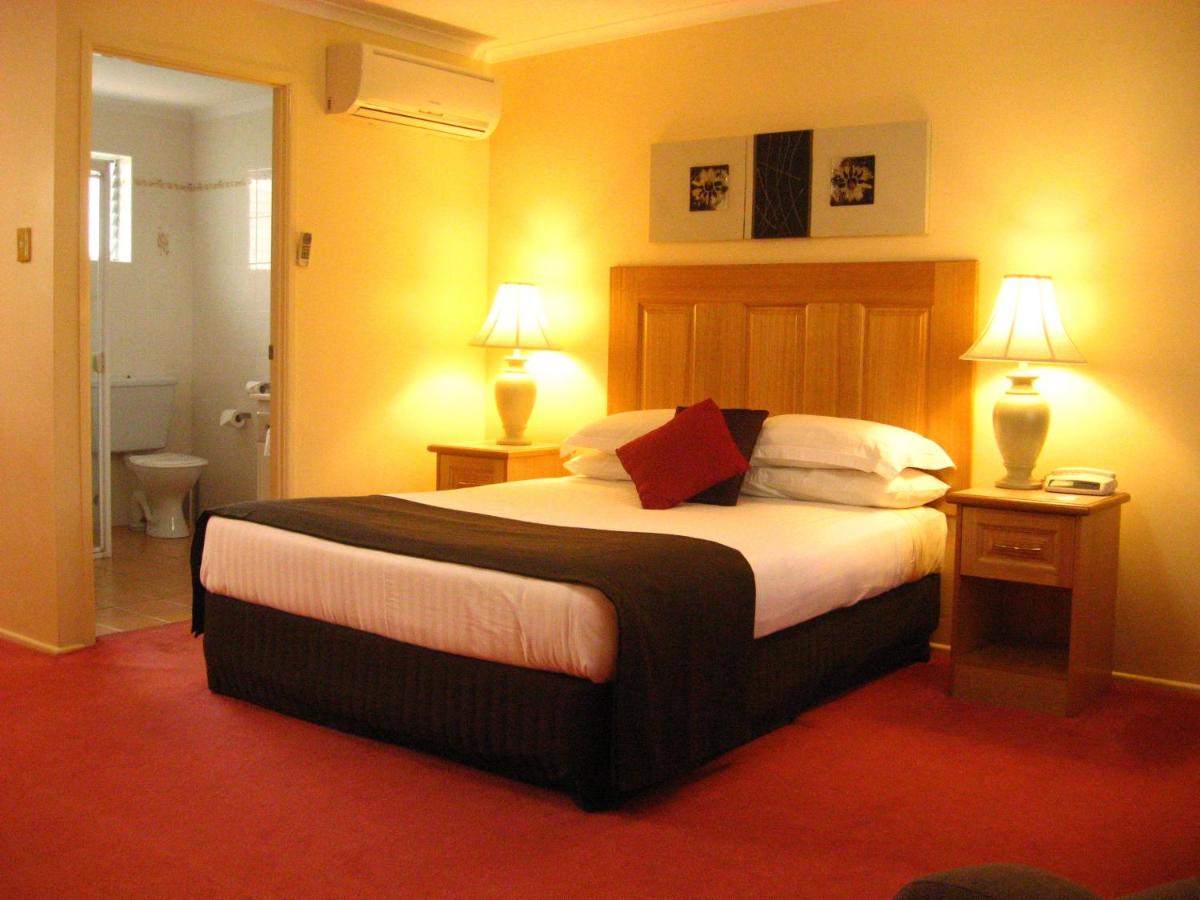 McNevins Maryborough Motel