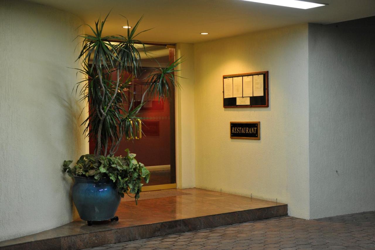 McNevins Maryborough Motel