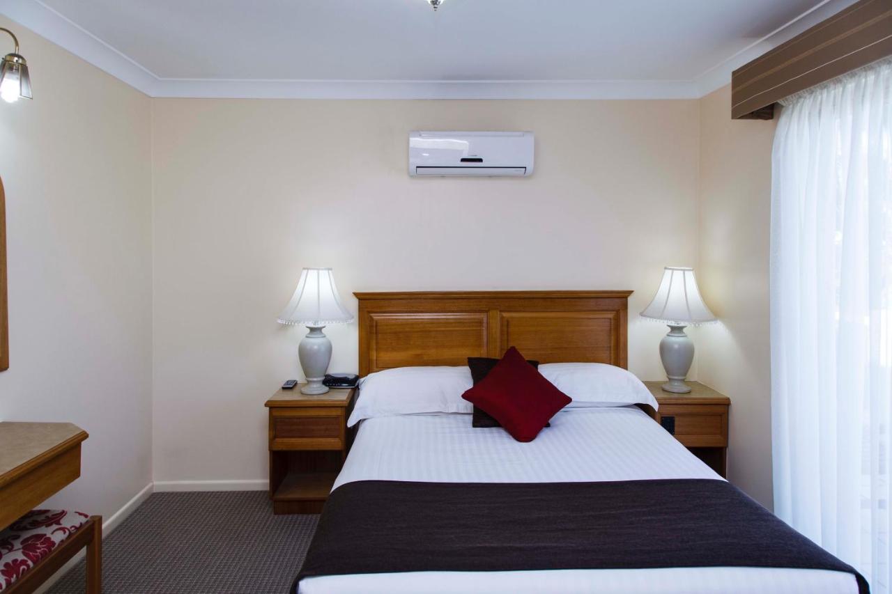 McNevins Maryborough Motel