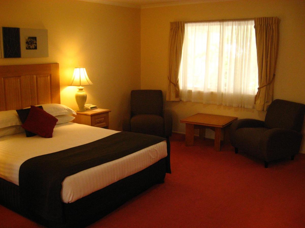 McNevins Maryborough Motel