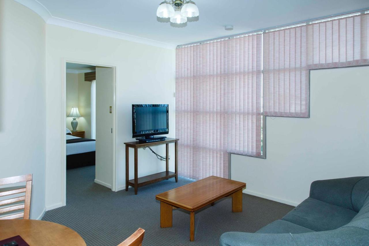 McNevins Maryborough Motel