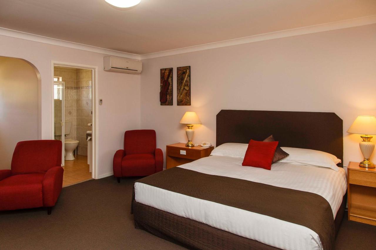 McNevins Maryborough Motel