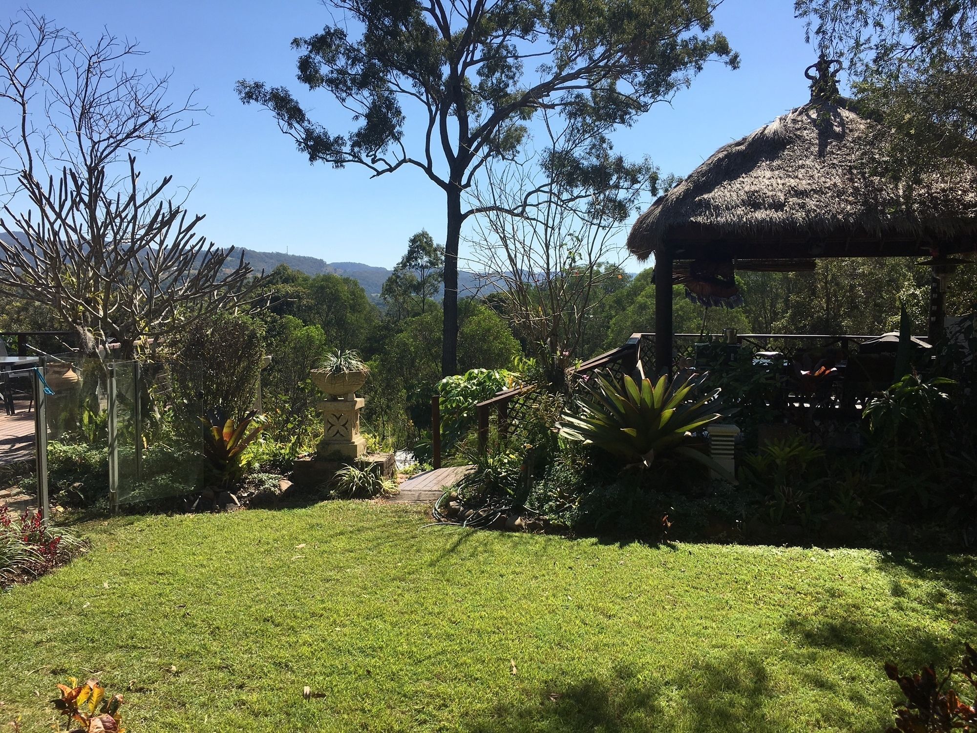 Hinterland Hideaway