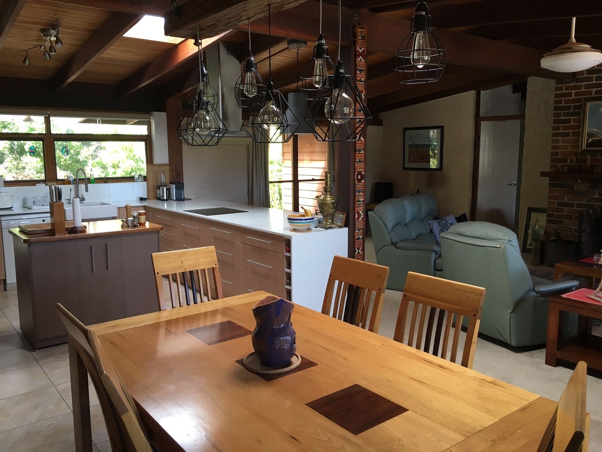 Hinterland Hideaway