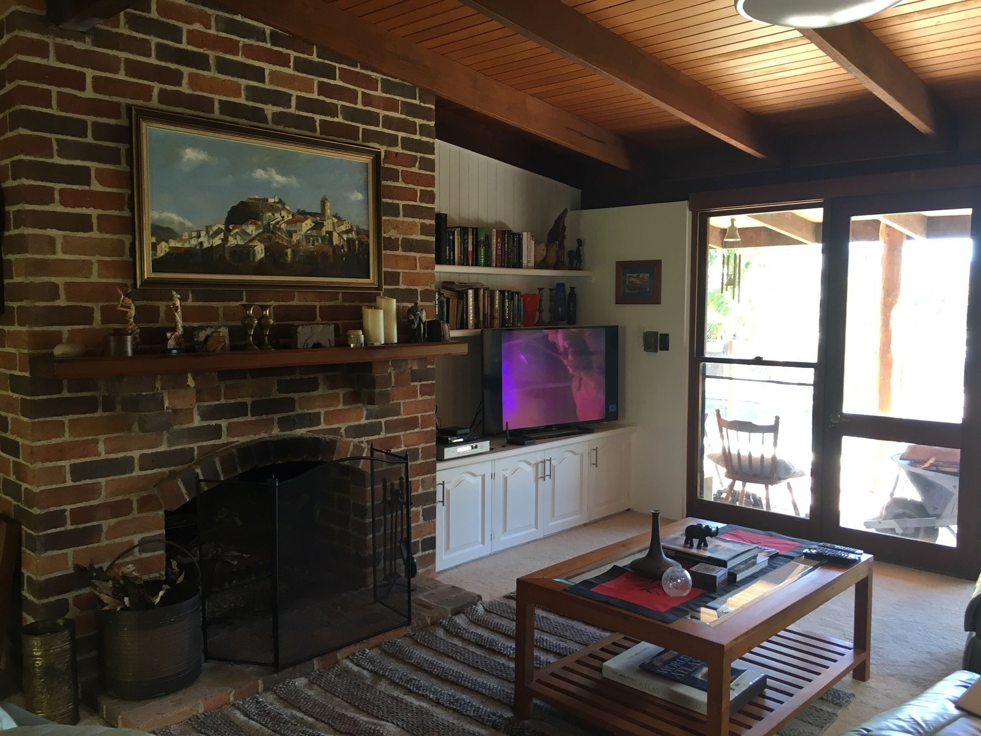 Hinterland Hideaway
