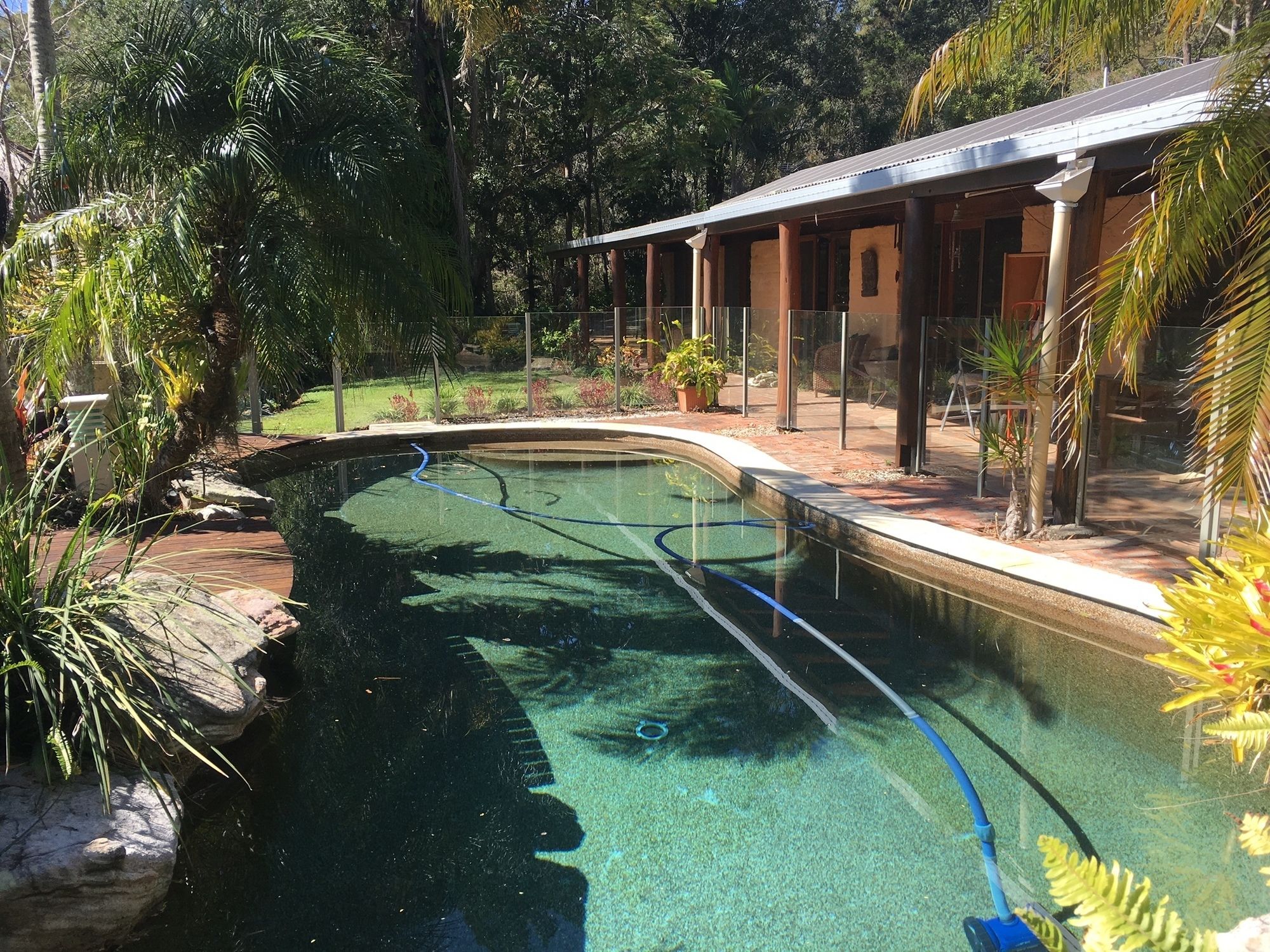 Hinterland Hideaway