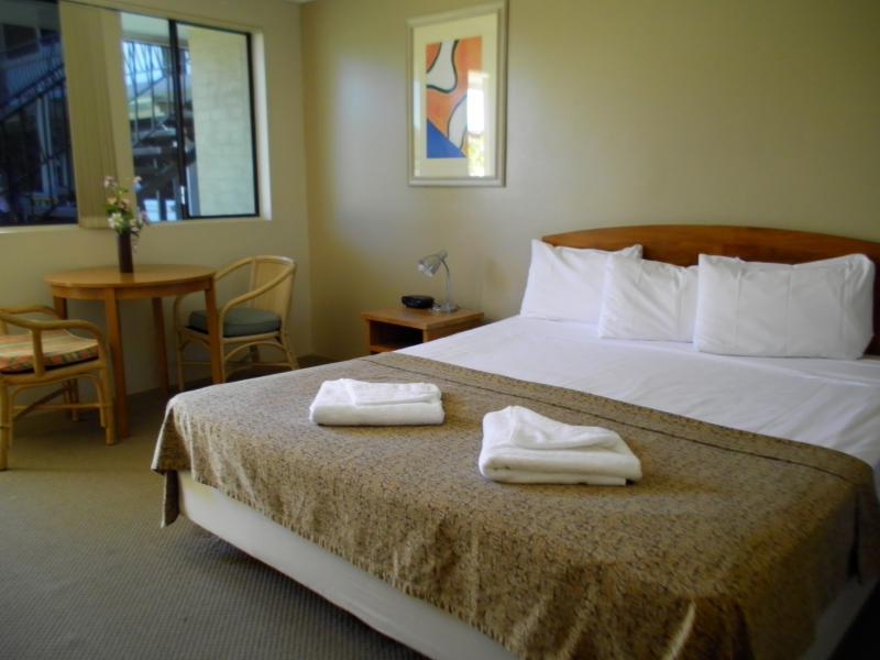 A' Montego Mermaid Beach Motel