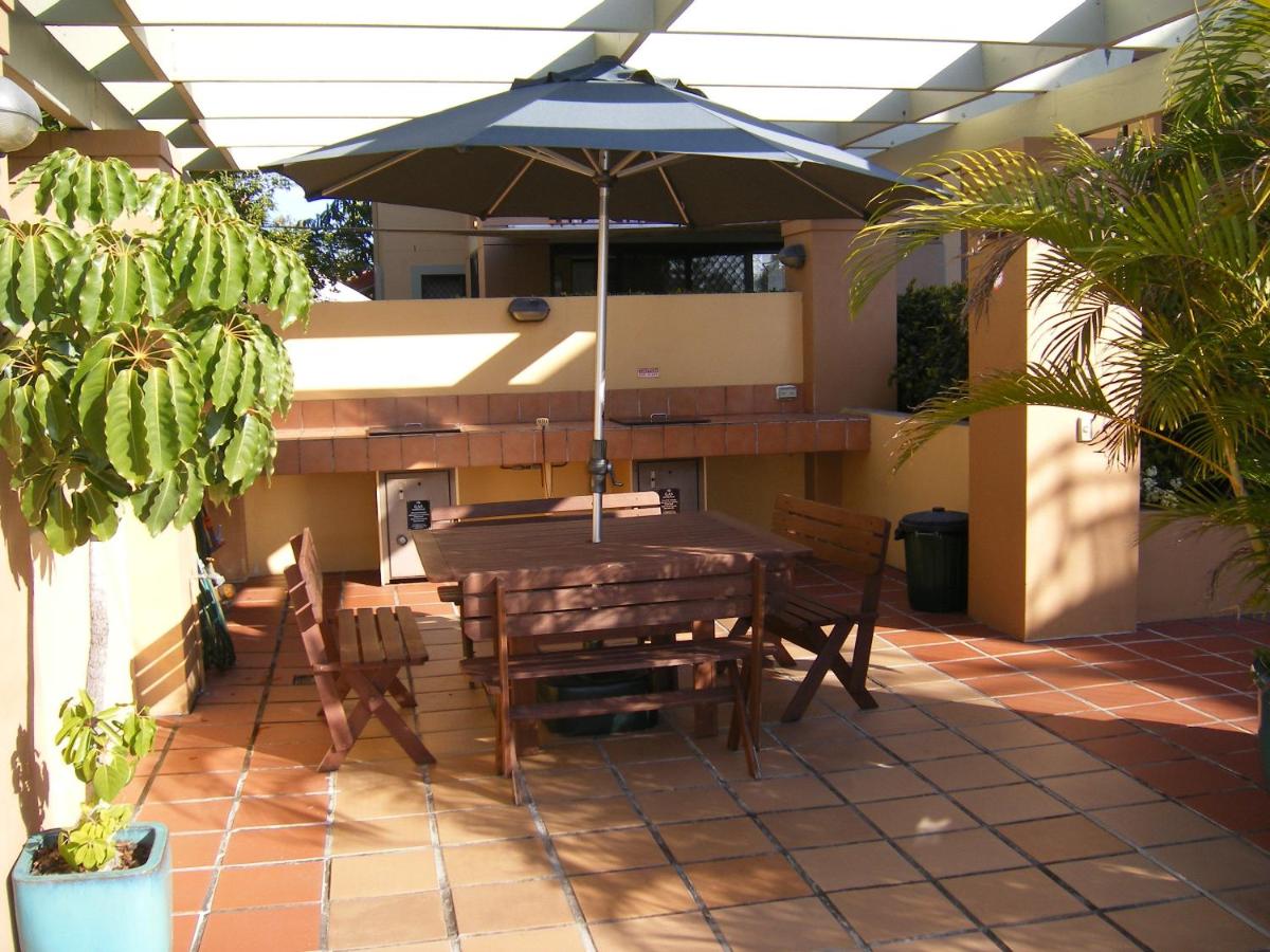 Mermaid Beach Park View