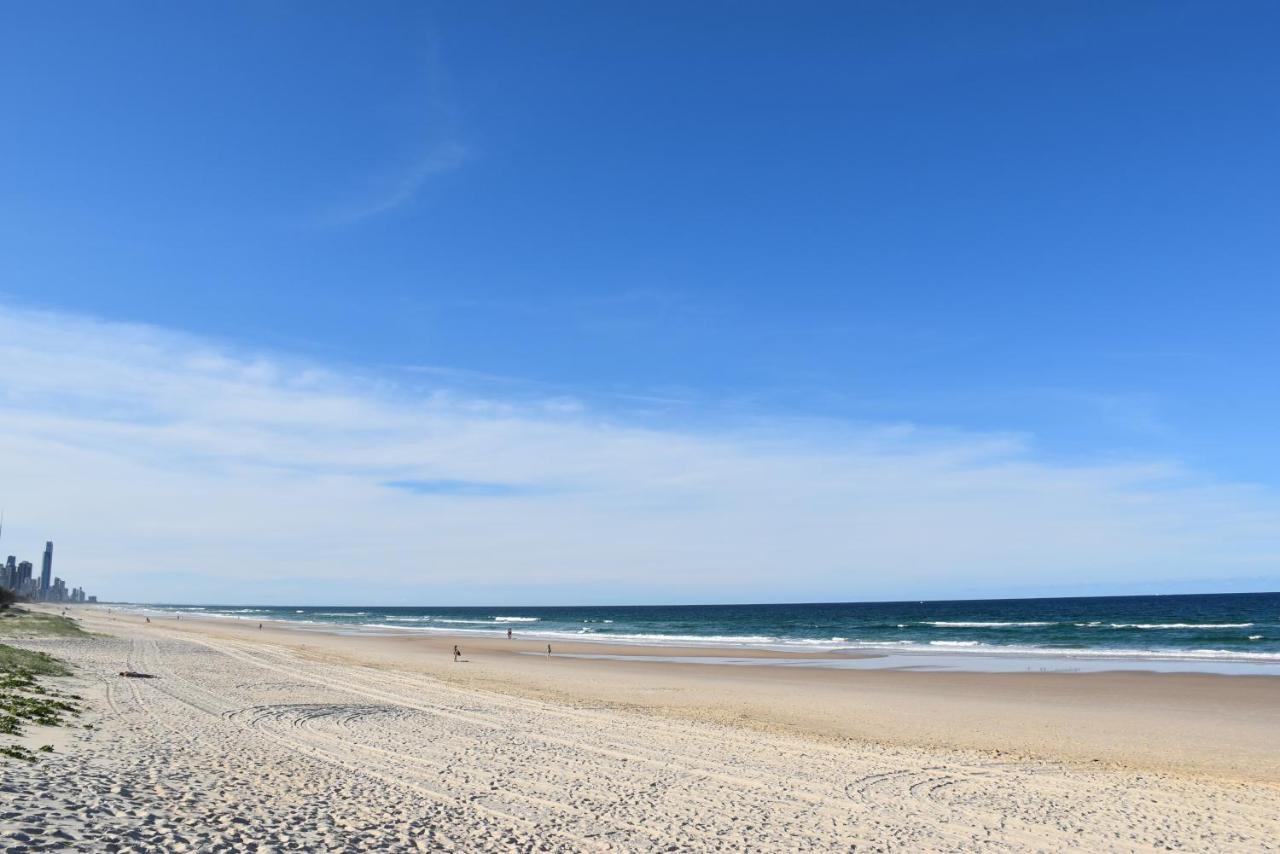 Mermaid Beach Park View