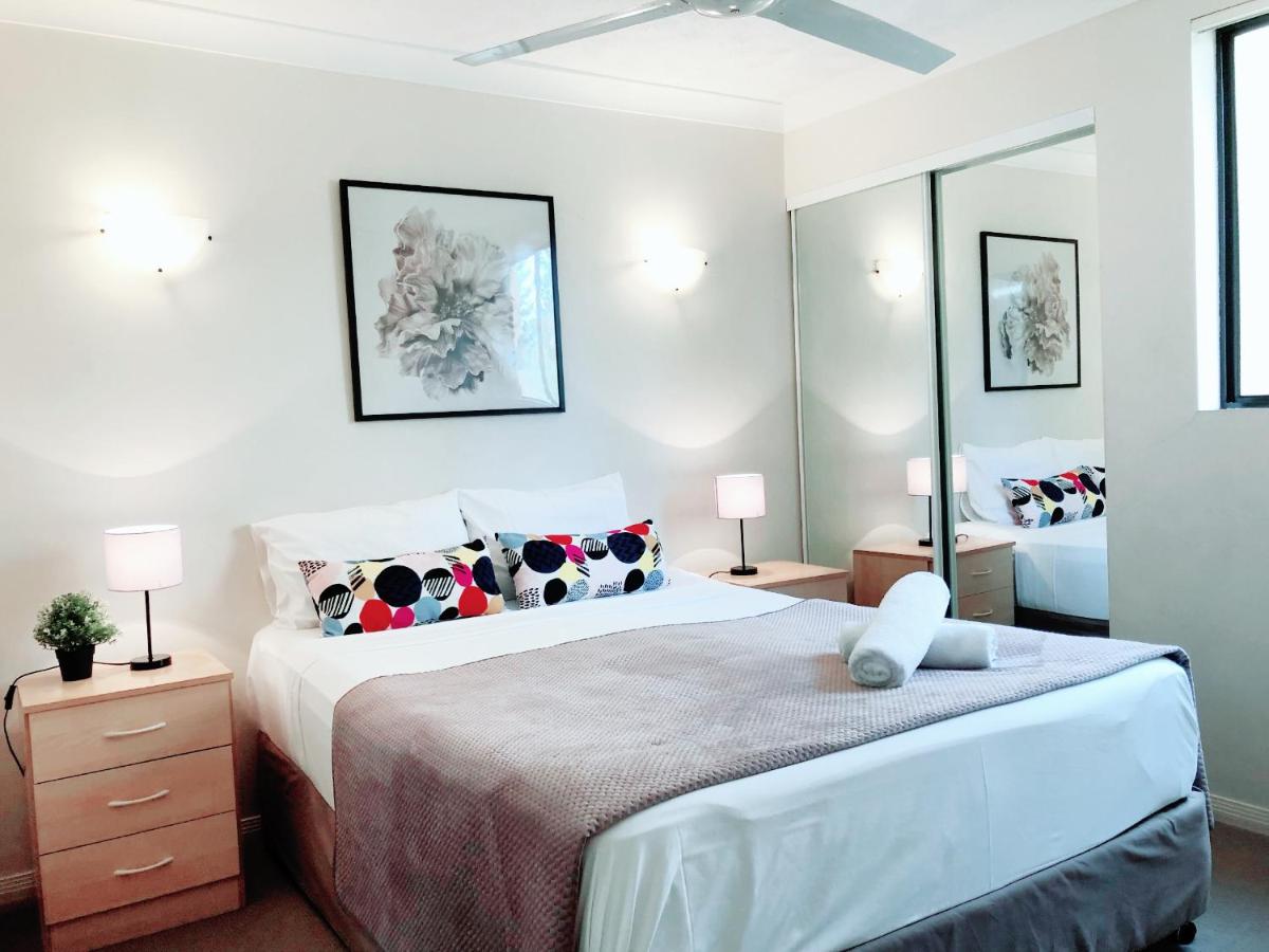 Mermaid Beach Park View