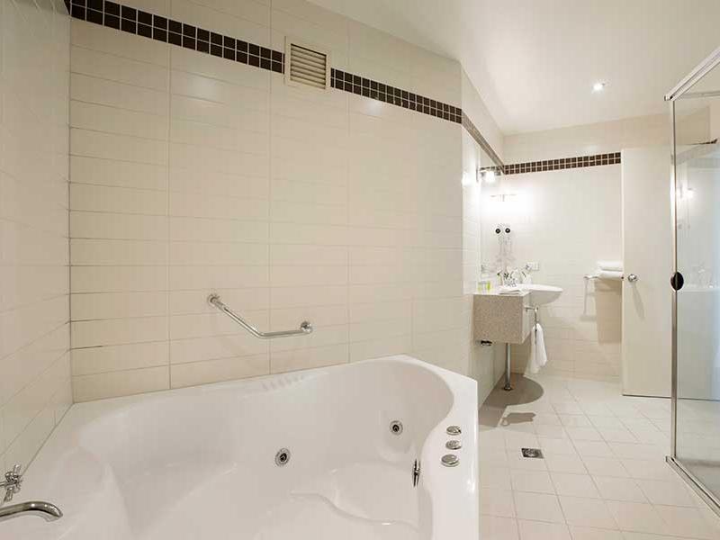 Mermaid Waters Hotel By Nightcap Plus