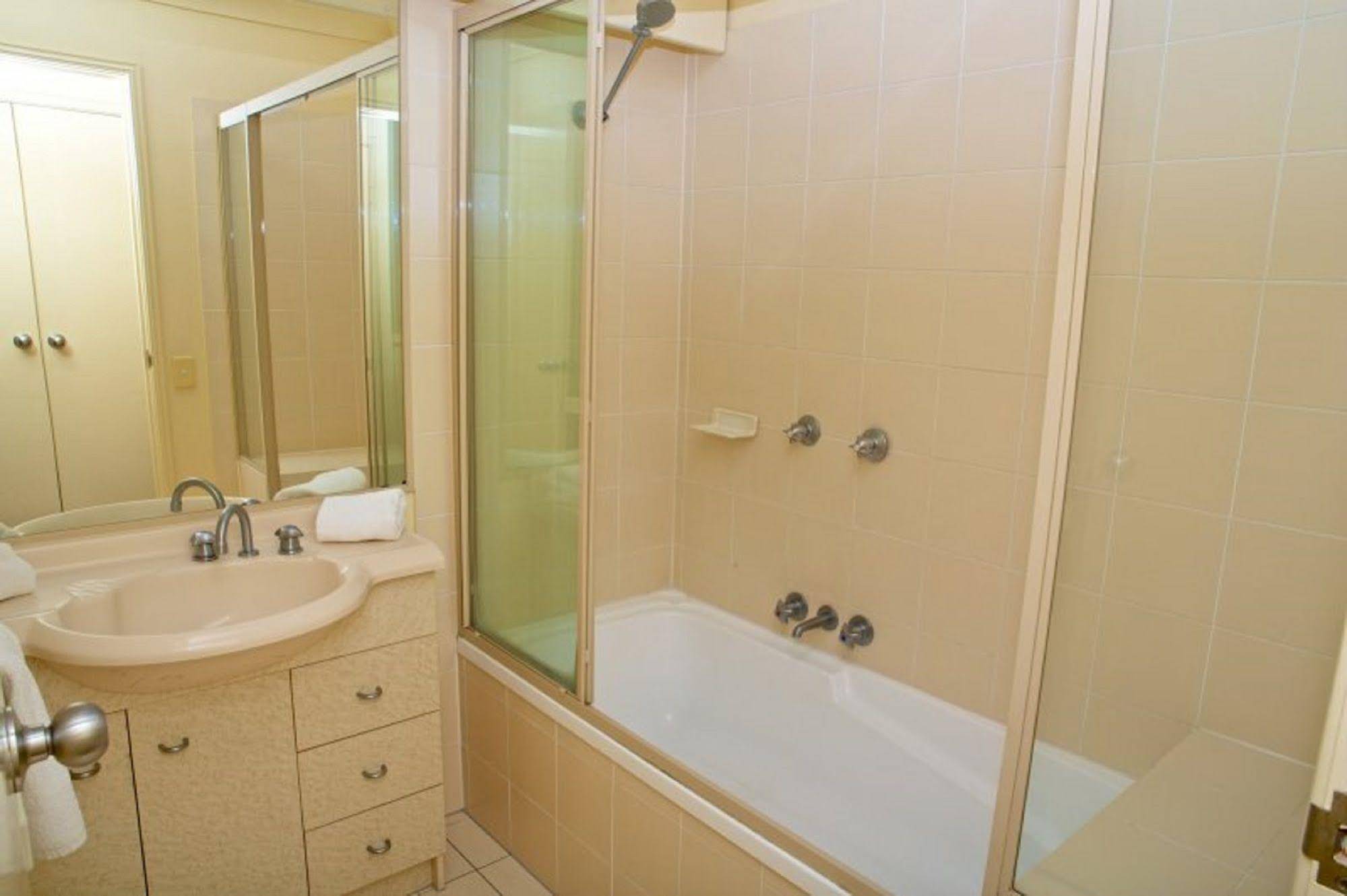 Sailfish Cove Resort