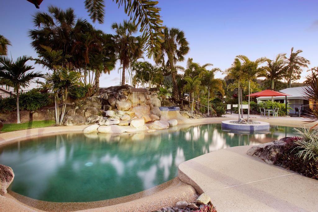 Mission Beach Resort