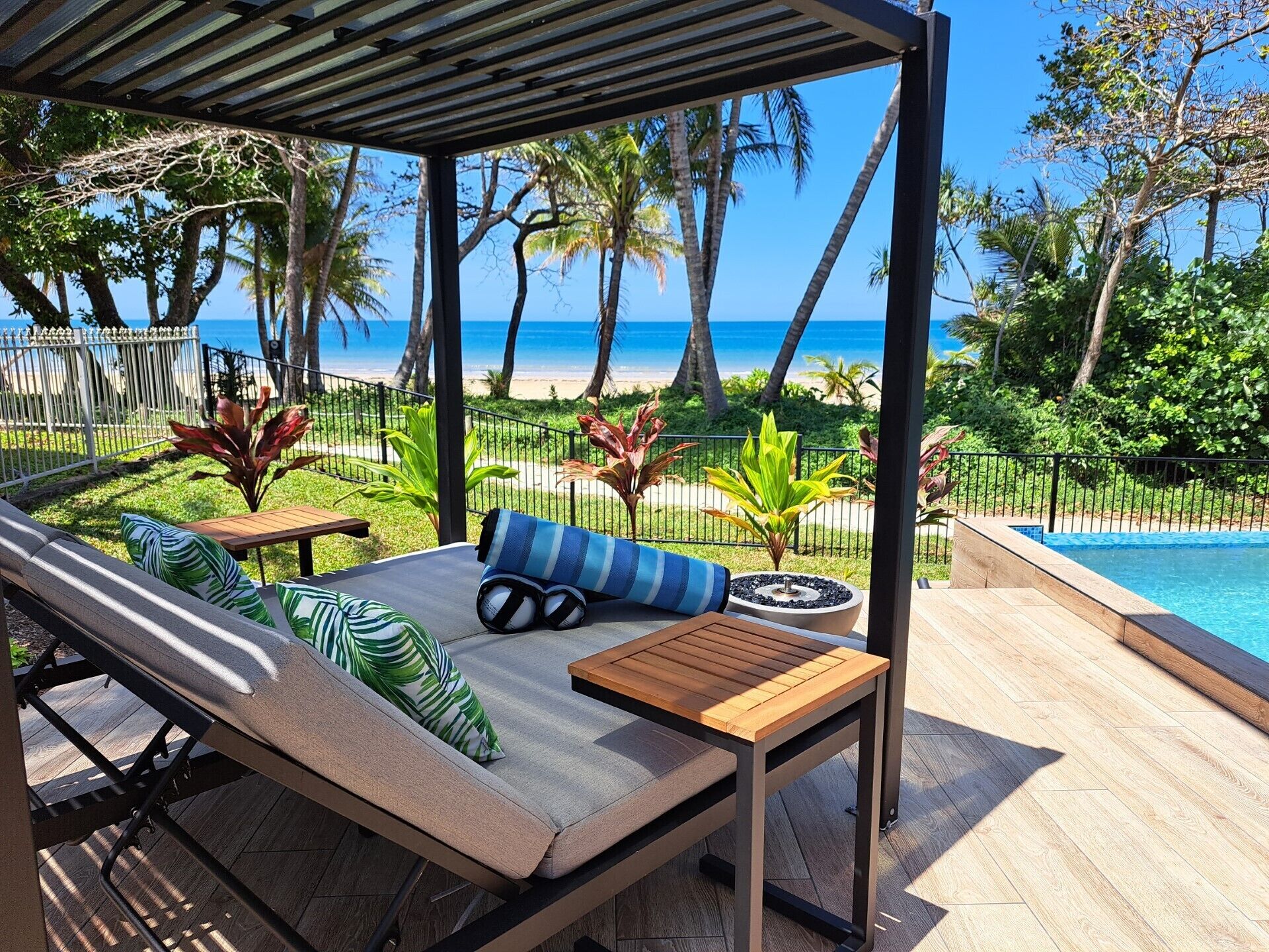 Seadreams Mission Beach