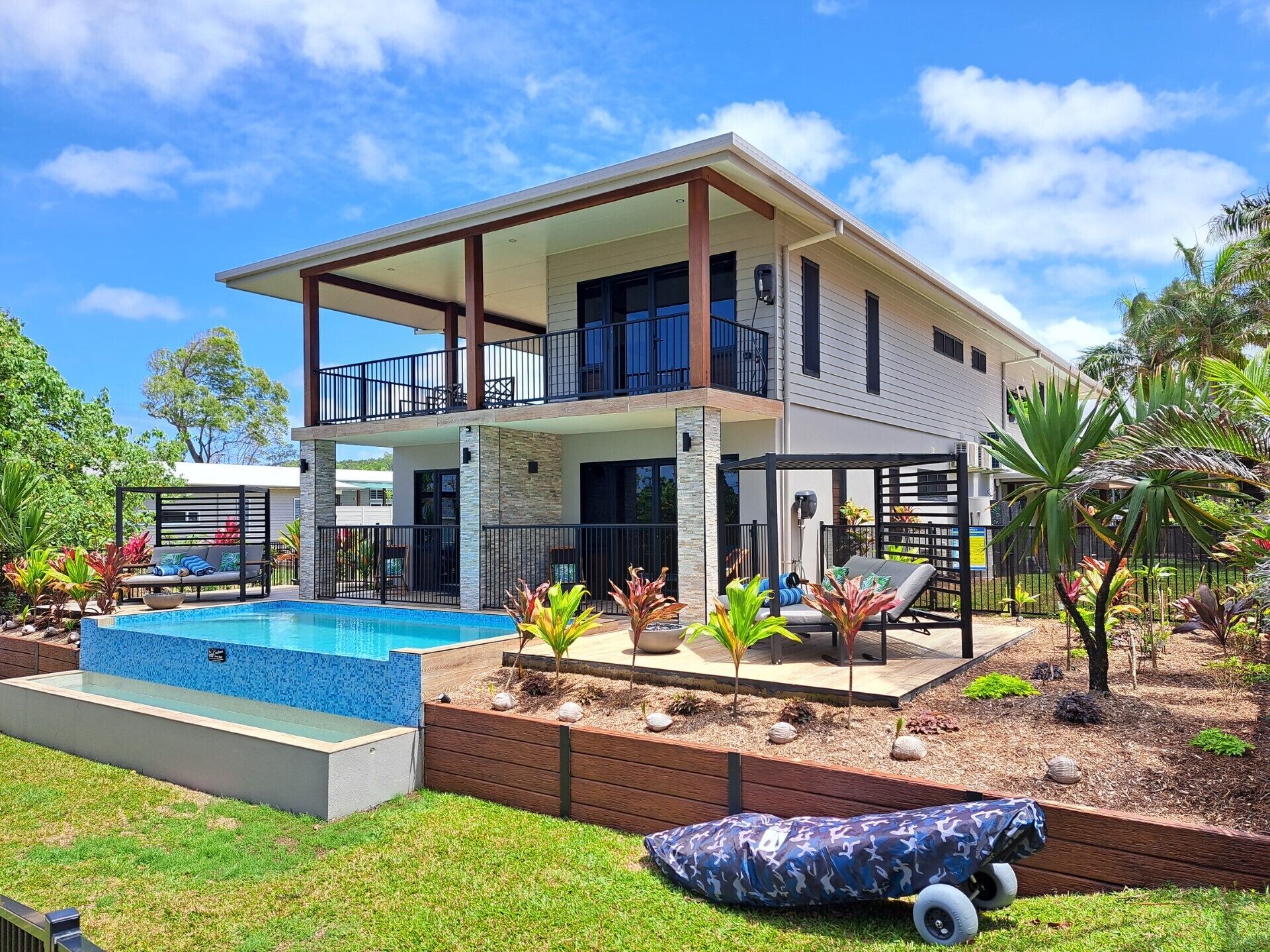 Seadreams Mission Beach