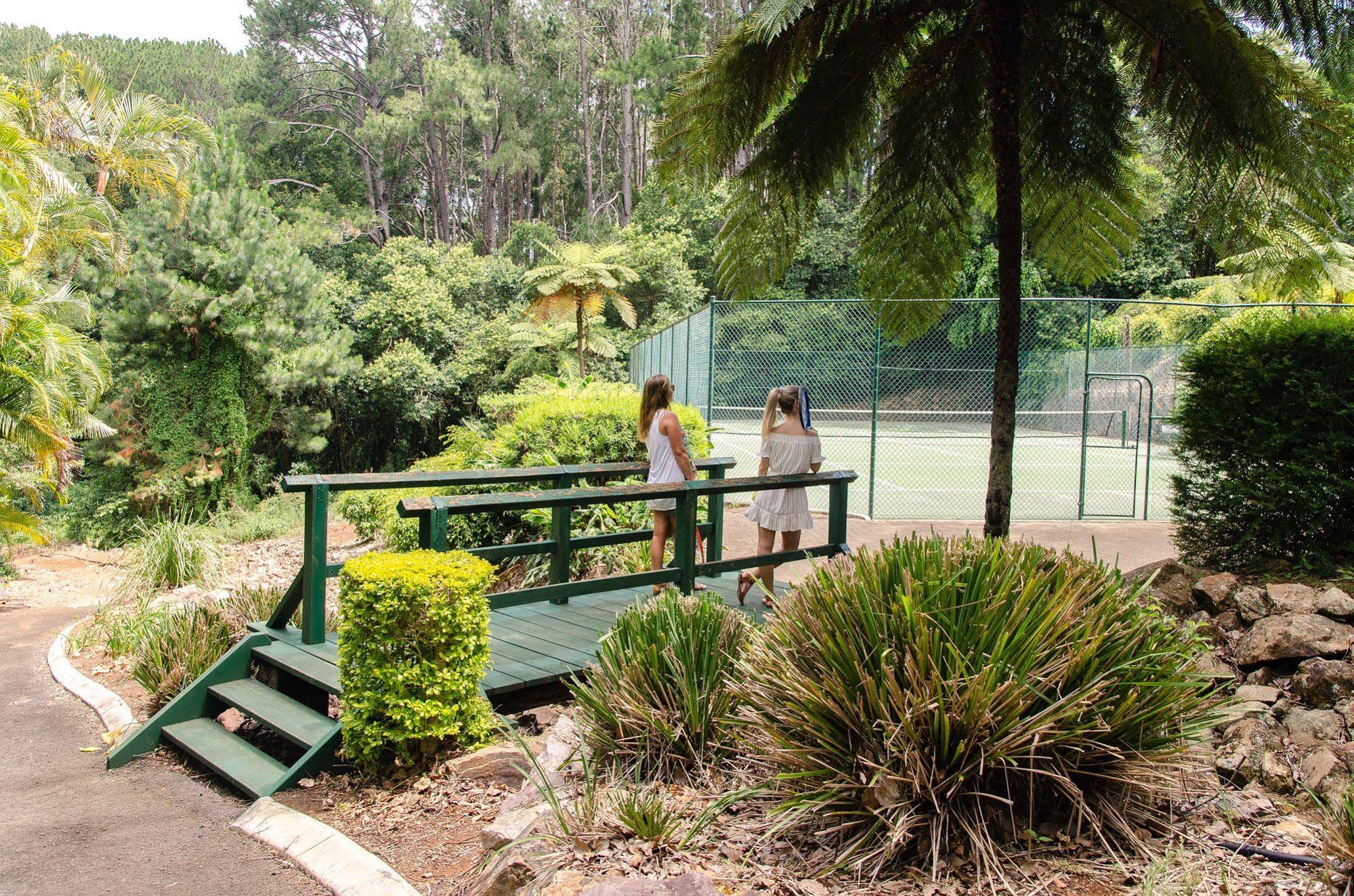 Montville Mountain Inn Resort