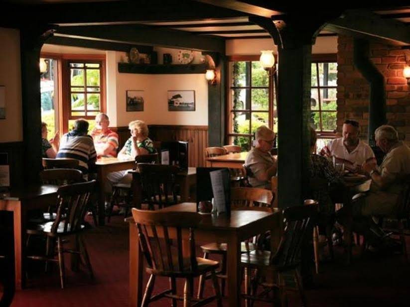 Montville Mountain Inn Resort