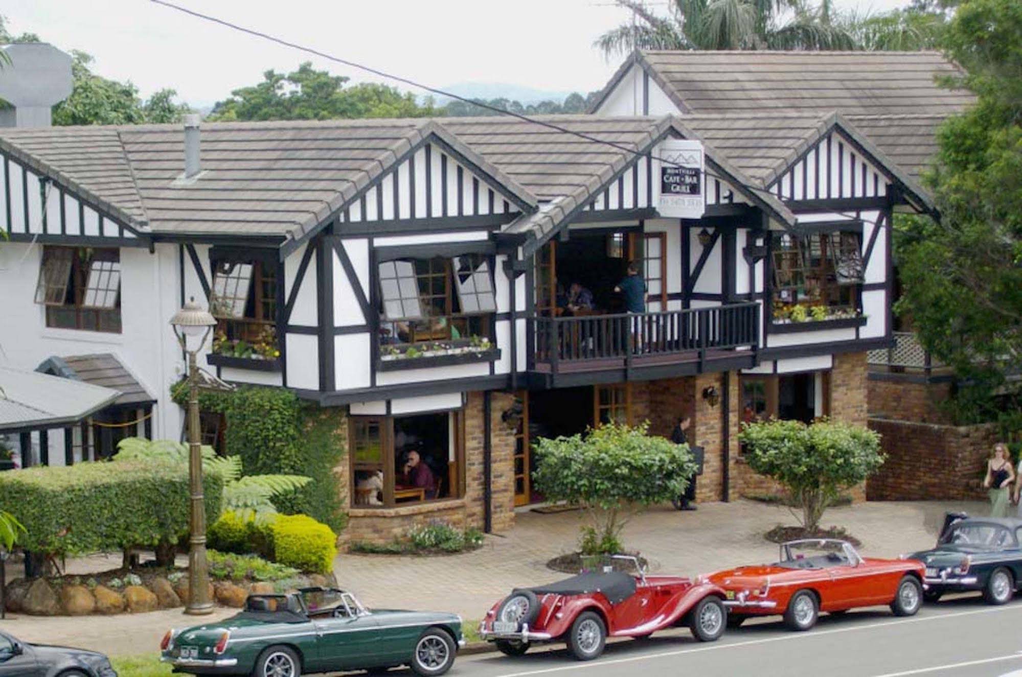 Montville Mountain Inn Resort