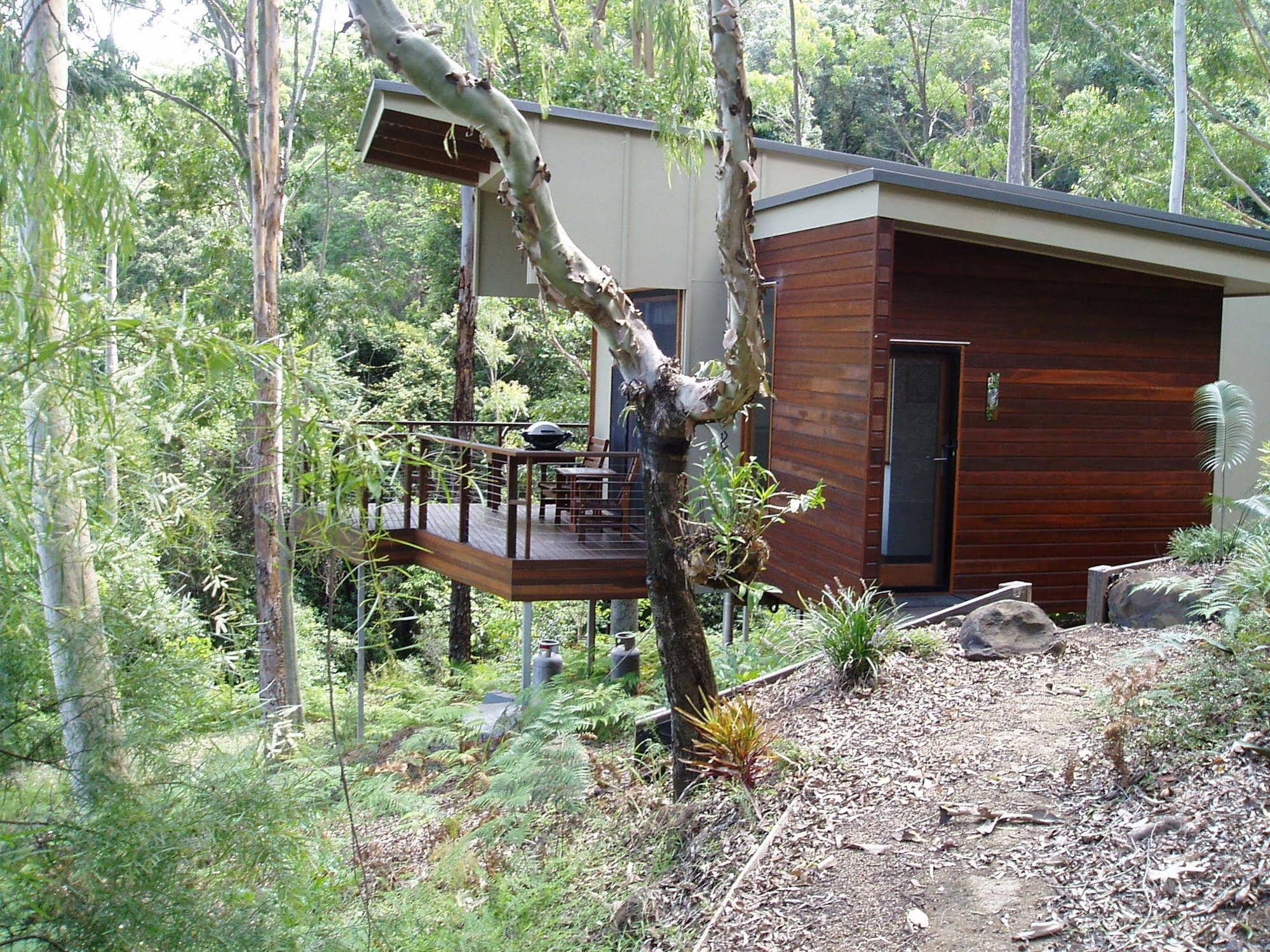 Montville Oceanview Cottages