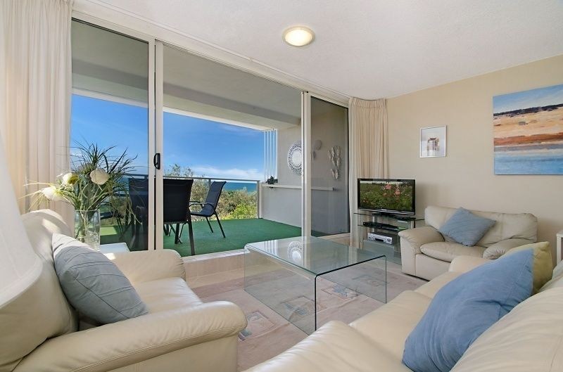 84 The Spit Holiday Apartments