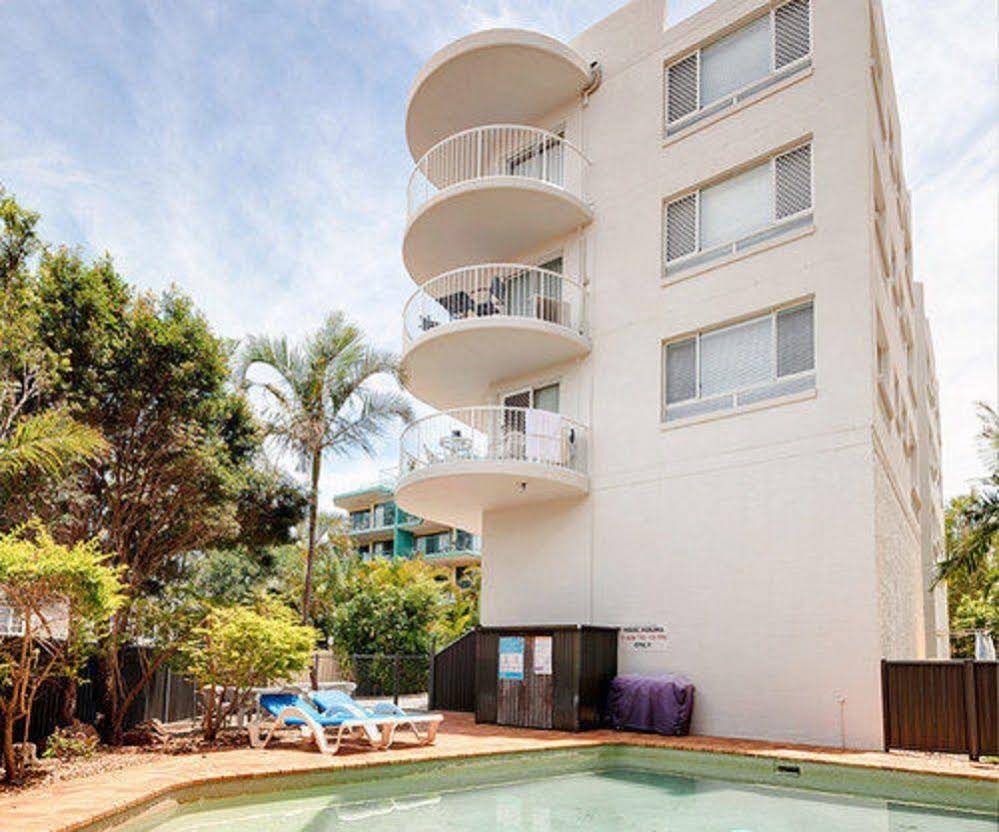 Bay Views and Harbourview Apartments