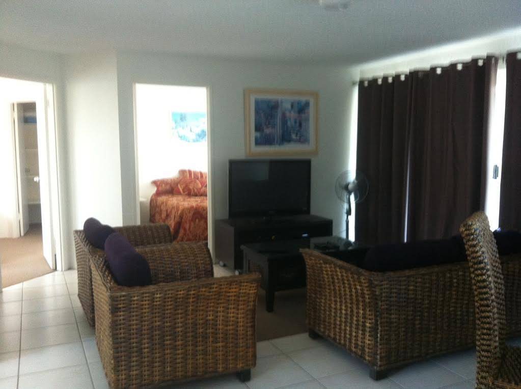 Bay Views and Harbourview Apartments