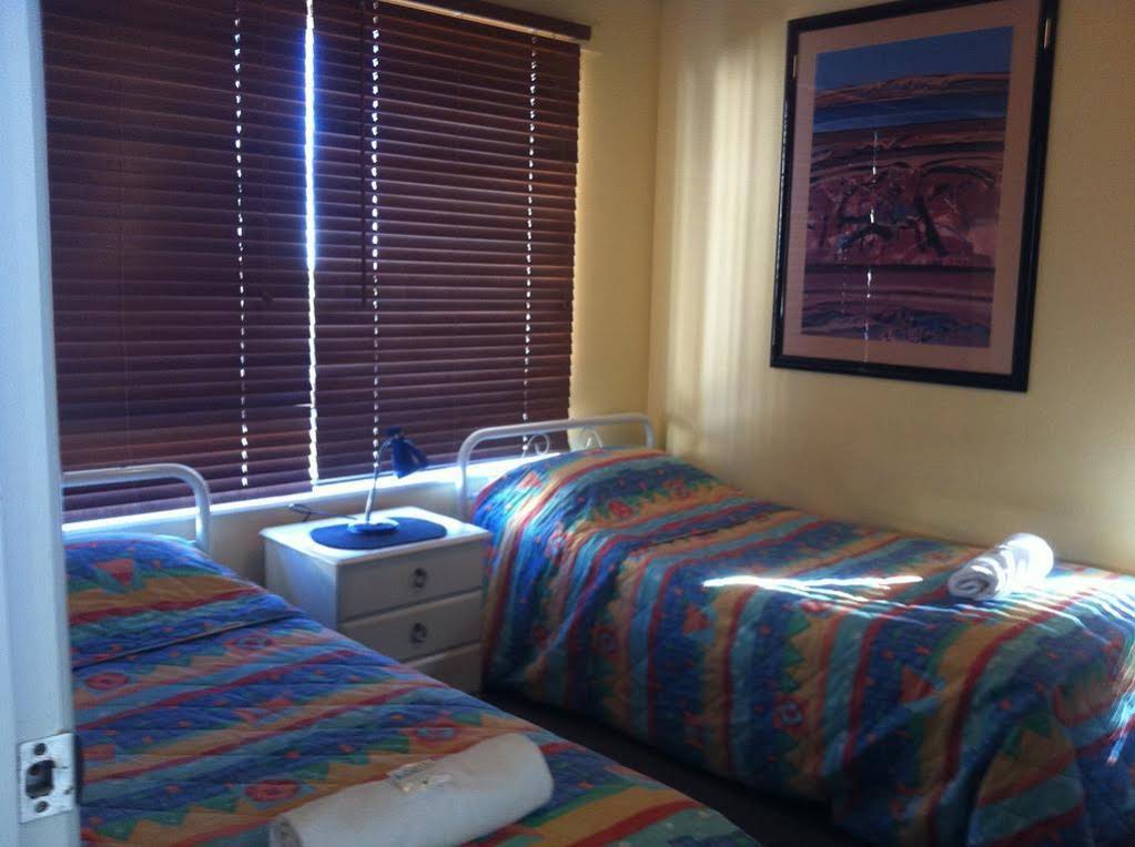 Bay Views and Harbourview Apartments