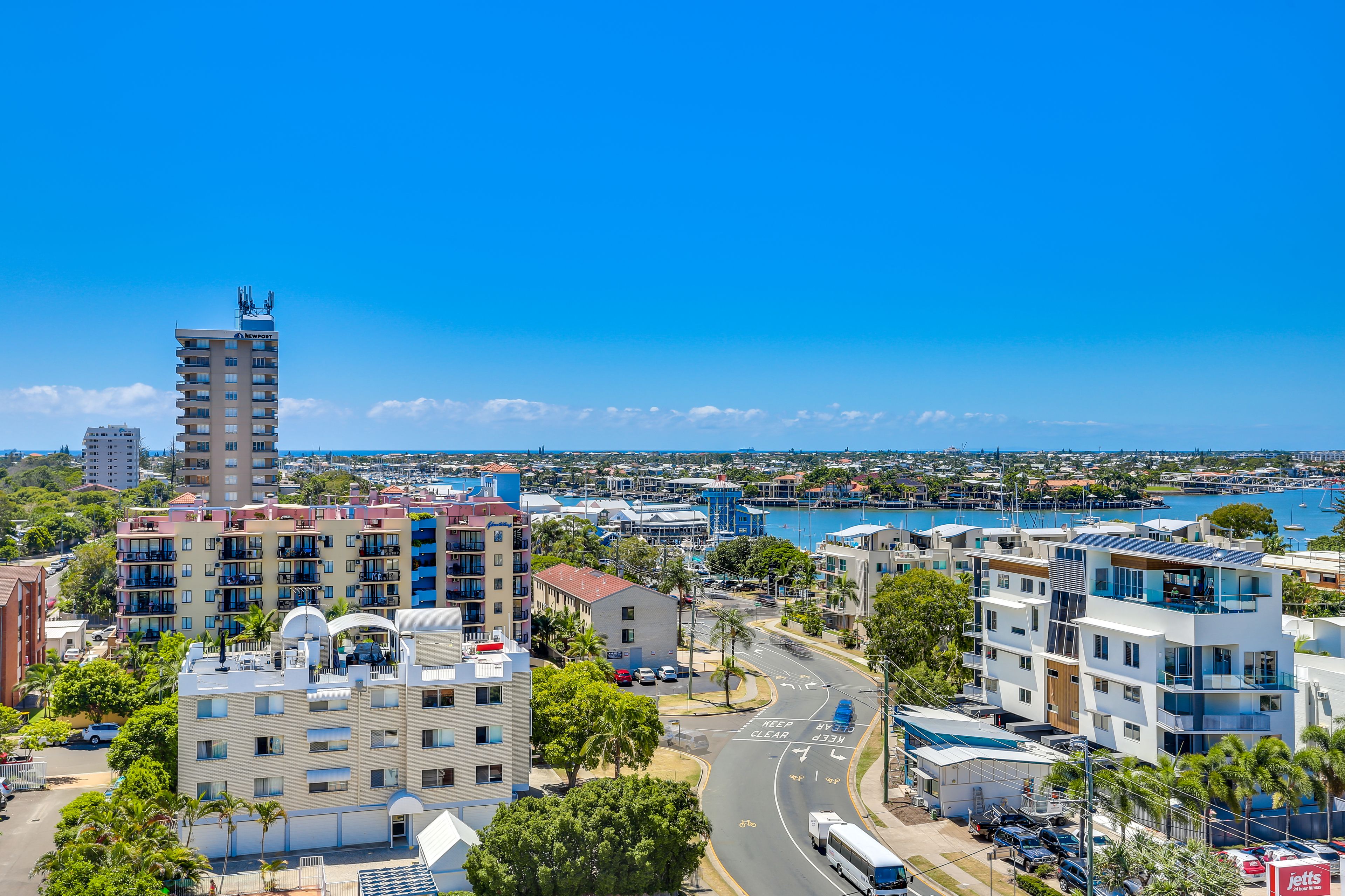 Direct Hotels – Sea Breeze Mooloolaba