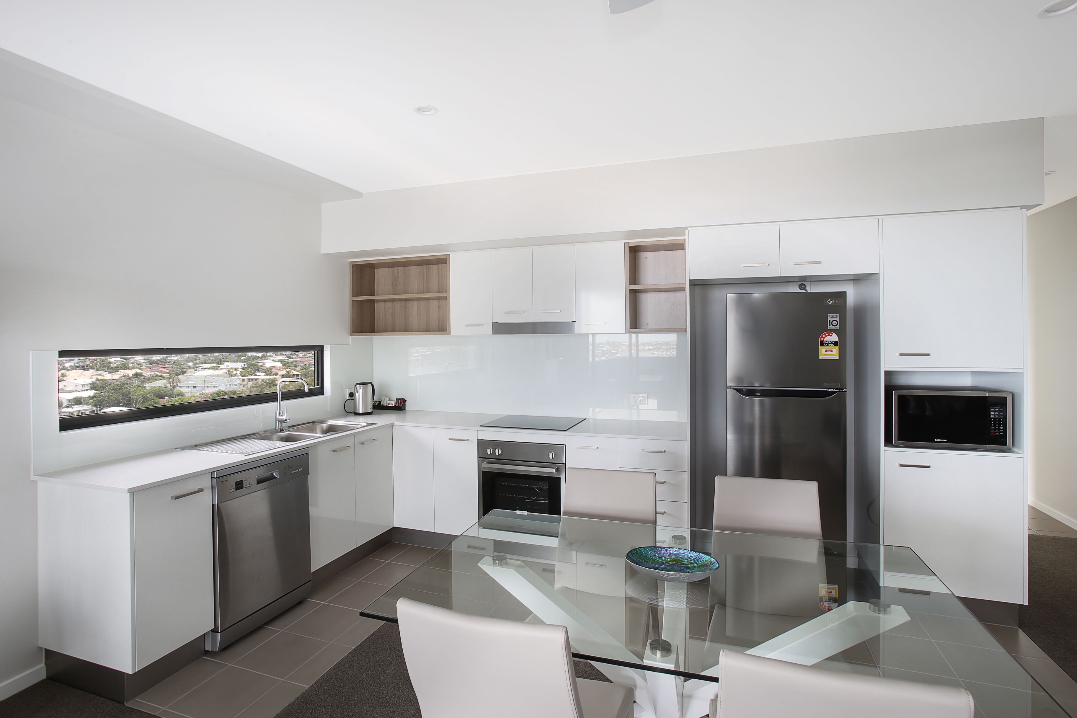 Direct Hotels – Sea Breeze Mooloolaba