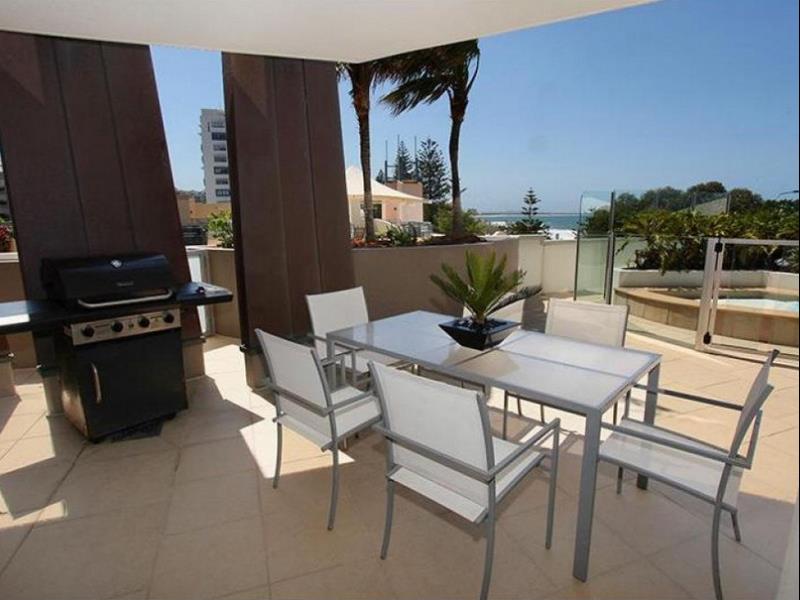 Oceans Mooloolaba Beach