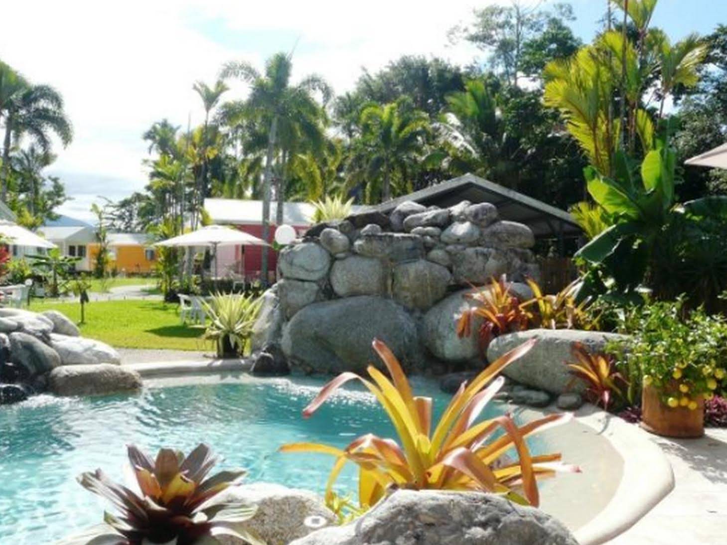 Mossman Motel Holiday Villas