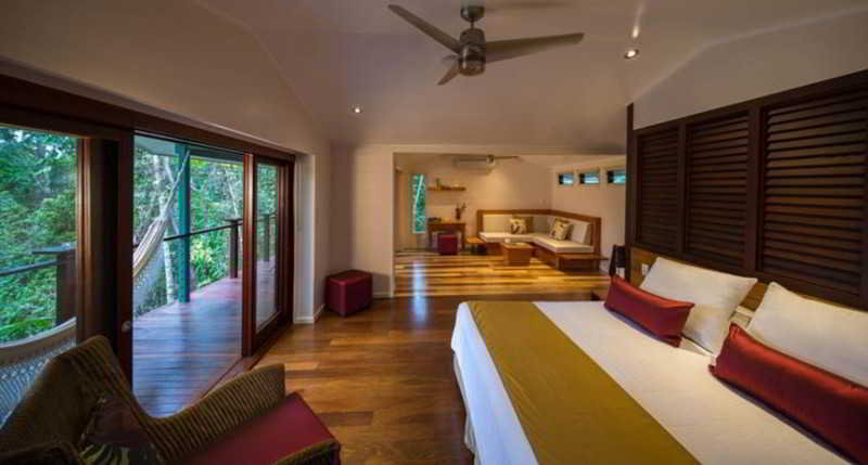Silky Oaks Lodge