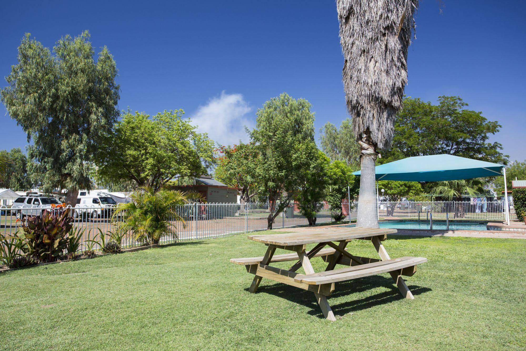 Mount Isa Holiday & Caravan Park