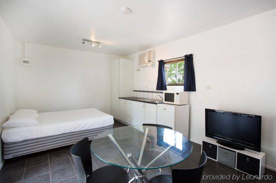 Mount Isa Holiday & Caravan Park