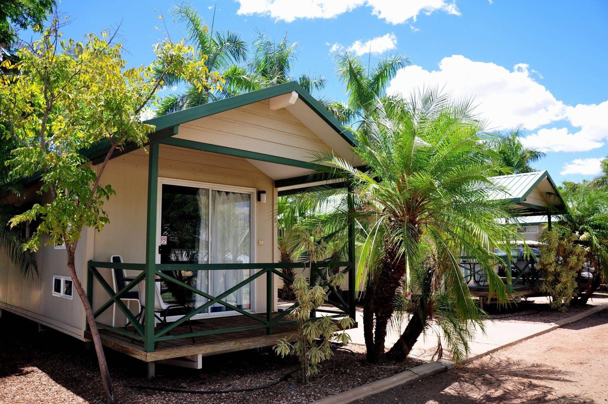 Mount Isa Holiday & Caravan Park