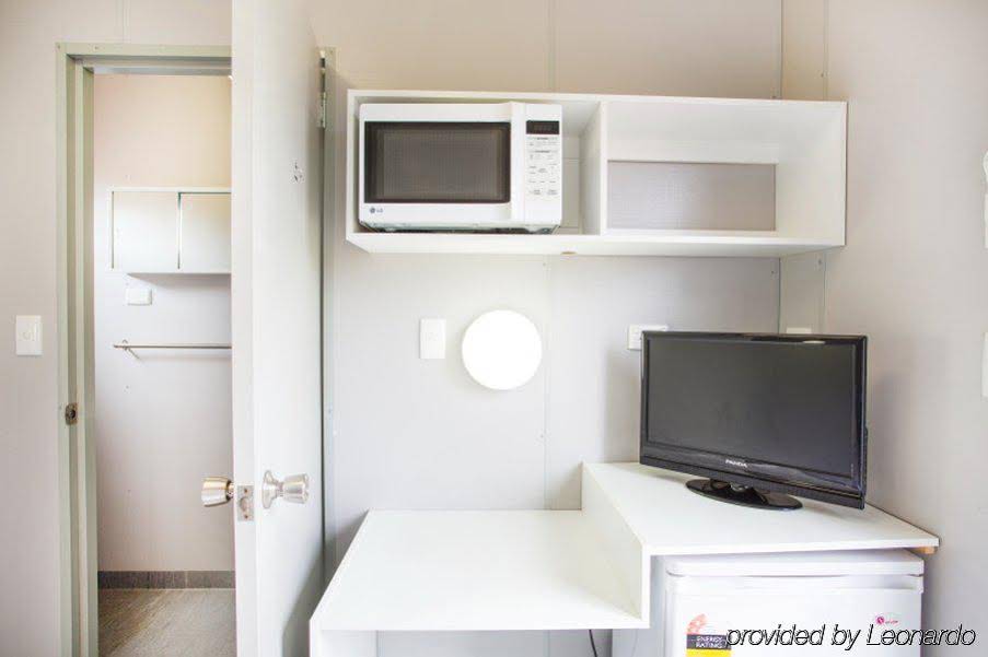 Mount Isa Holiday & Caravan Park