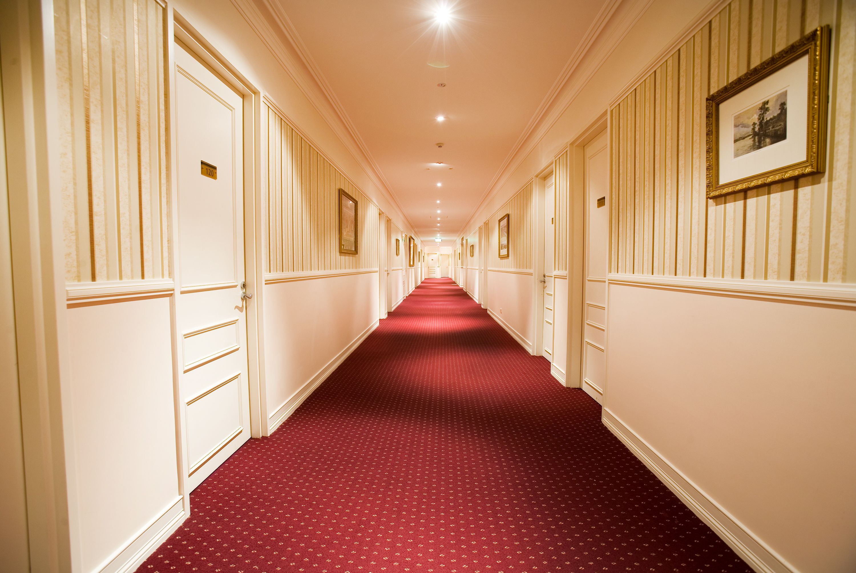 Redearth Boutique Hotel