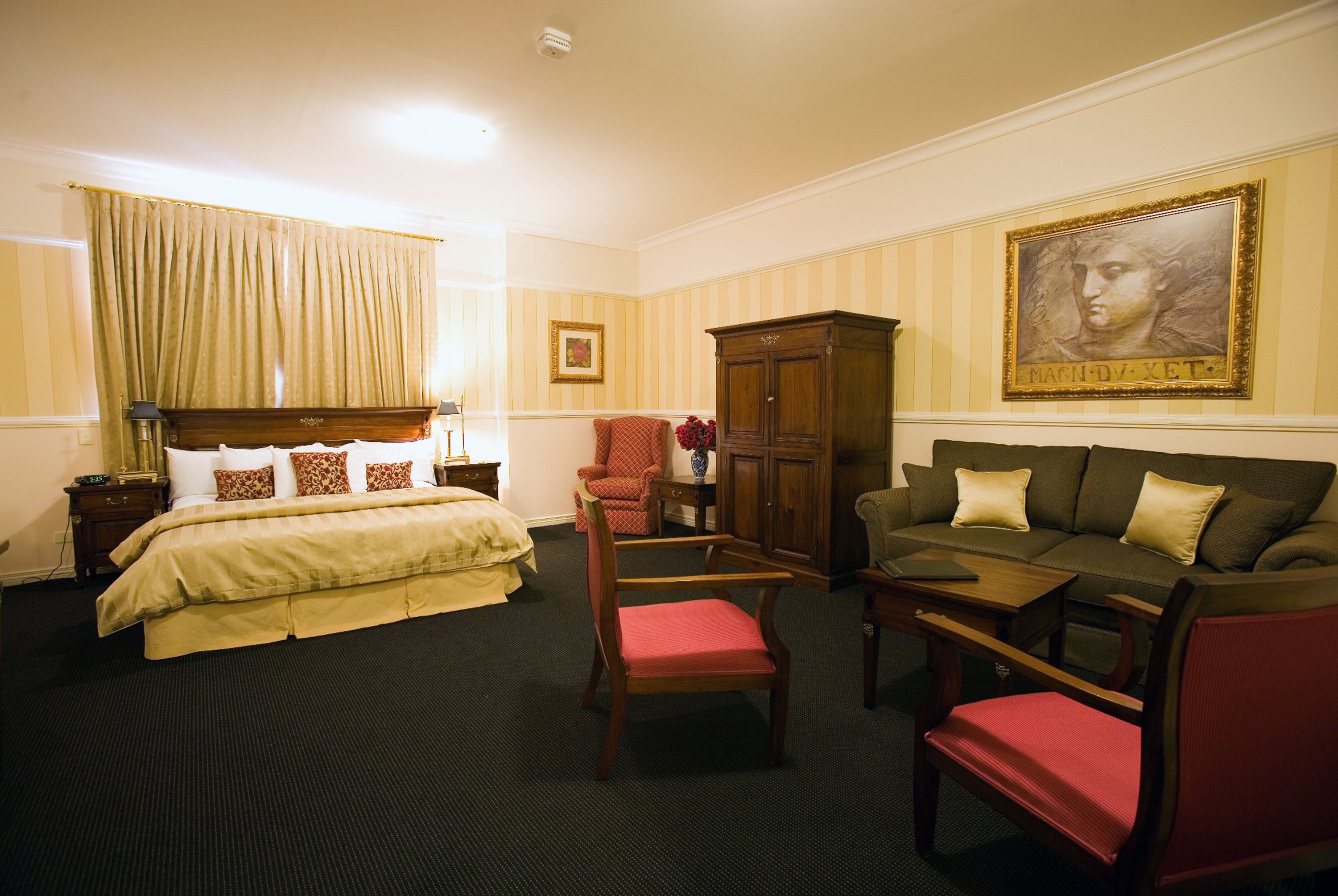 Redearth Boutique Hotel